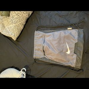 Nike drawstring bag